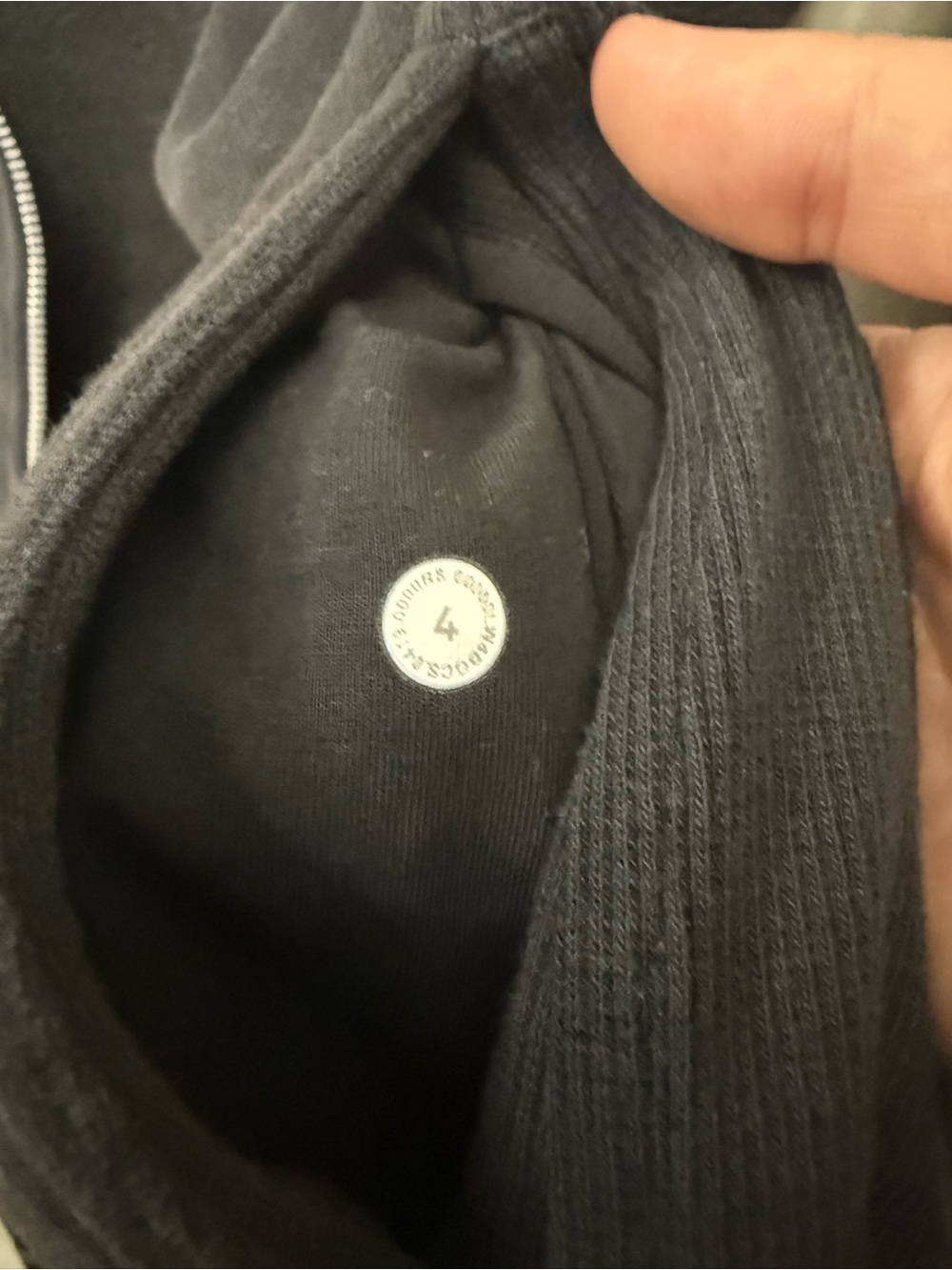 Lululemon Radiant Jacket Black Zip-Front Women's Size 4 - Picture 5 of 5